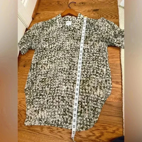 MISA Los Angeles Floral Print Short Sleeve Button-Up Top size S - Picture 9 of 11